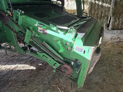 USED 2014 JOHN DEERE S670