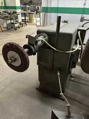 Used 1942 HISEY-WOLF S1 Pedestal Type Grinders (Double End) Georgia US | The Equipment Hub #163299