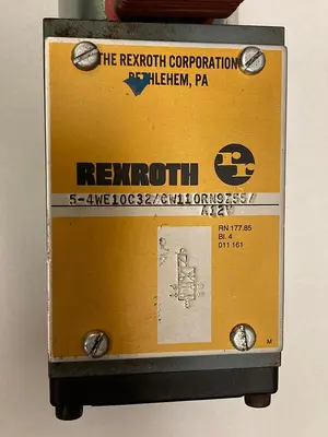 USED REXROTH 5-4WE10C32/CW110RN9Z55/A12V