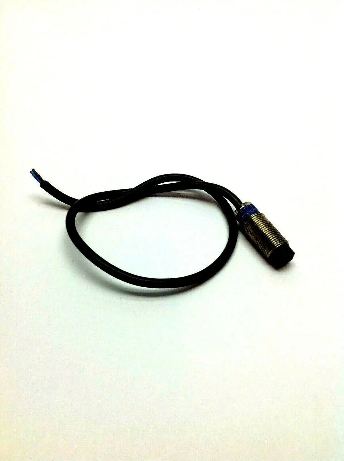 Used TELEMECANIQUE 12-24V 200MA INDUCTIVE PROXIMITY SENSOR Proximity Sensors | Maverick Industrial Sales #1106801