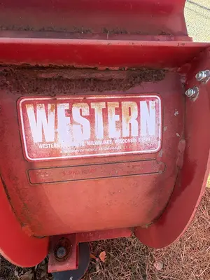 Used 2010 WESTERN STAR 9' STRAIGHT BLADE SNOW PLOW Plow Blades New Jersey US | Proxy Equipment #1385379