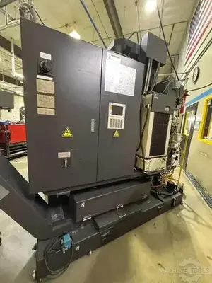 Used 2017 OKUMA GENOS M560-V Vertical Machining Centers Illinois US | Perfection Global, LLC. #1506274