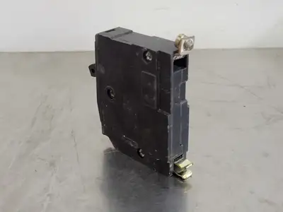 USED SQUARE D QOB115