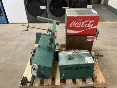 Used COKE MACHINE & WIRE CUTTING MACHINE _UNKNOWN_ Beverage Carbonation Equipment Michigan US | Miedema Asset Management Group #1762472