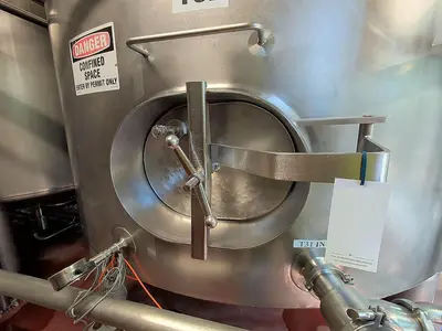 Used MUELLER 6000 GALLON Stainless Steel Tanks Oregon US | Ager Tank & Equipment Co. #1456395