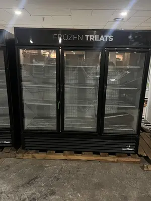 Used TRUE GDM - 72F - HC  TSL01 Display Freezers Tennessee US | BAM Discount Restaurant Equipment #1397960