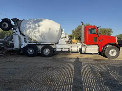 Used 2015 PETERBILT 365 Concrete Mixer Trucks California US | Ben Kaplan Equipment #1393698