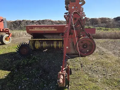 USED 1987 NEW HOLLAND HAYLINER 505