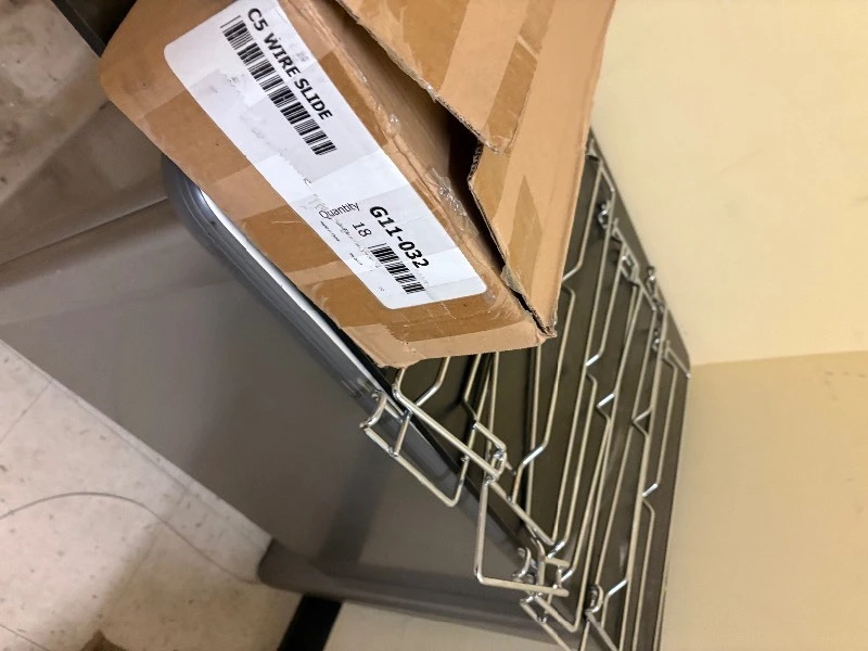 Rack inserts for hot box