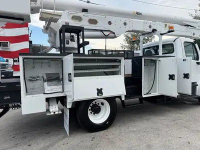 Used 2018 ALTEC AA55 MH Bucket (boom) trucks Florida US | Truck and Van Outlet #1509155
