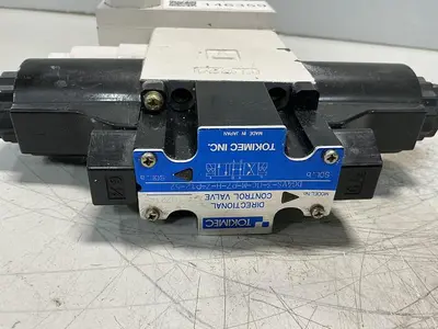 USED TOKIMEC DG4VS-3-0C-M-P7-H-7-P12-52