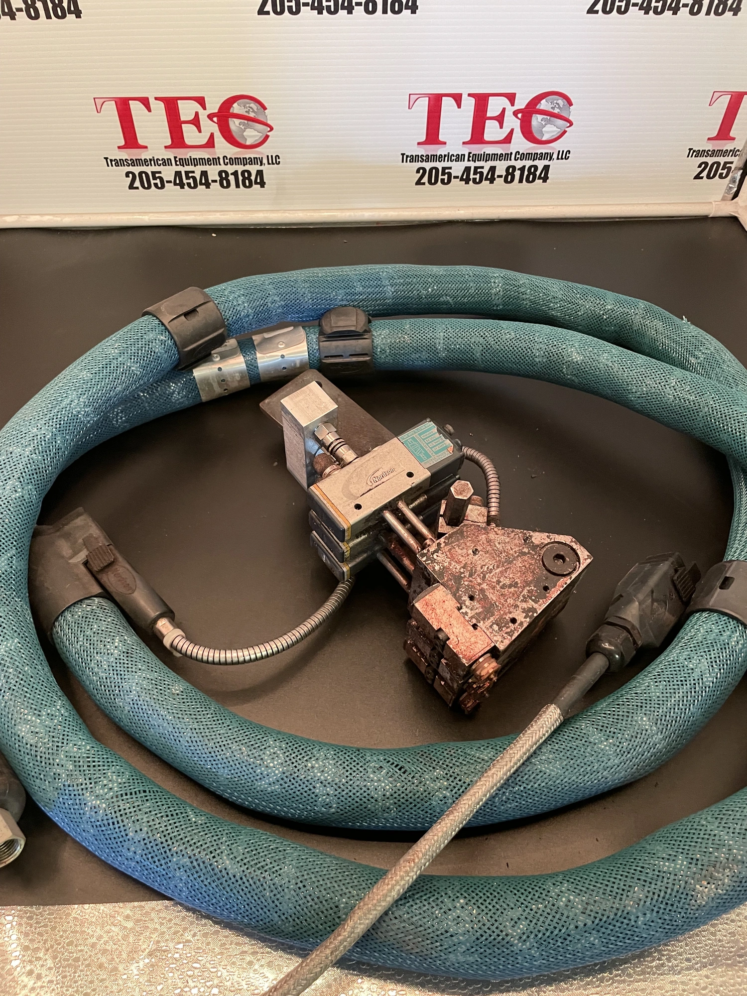 NEW Nordson /CAT NO.:  274794 W/ 1095809