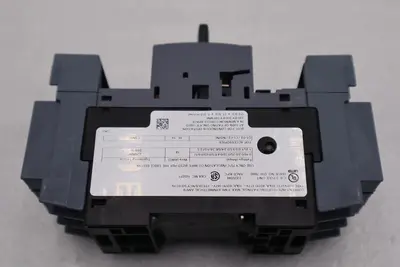 NEW SIEMENS 3RV2901-1A LATERAL AUXILIARY SWITCH 2 POLE 1NO/1NC STOCK B-1697