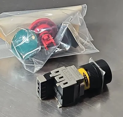 BANNER OFSPBMHM OPERATOR INTERFACE SWITCH. Loc5E15