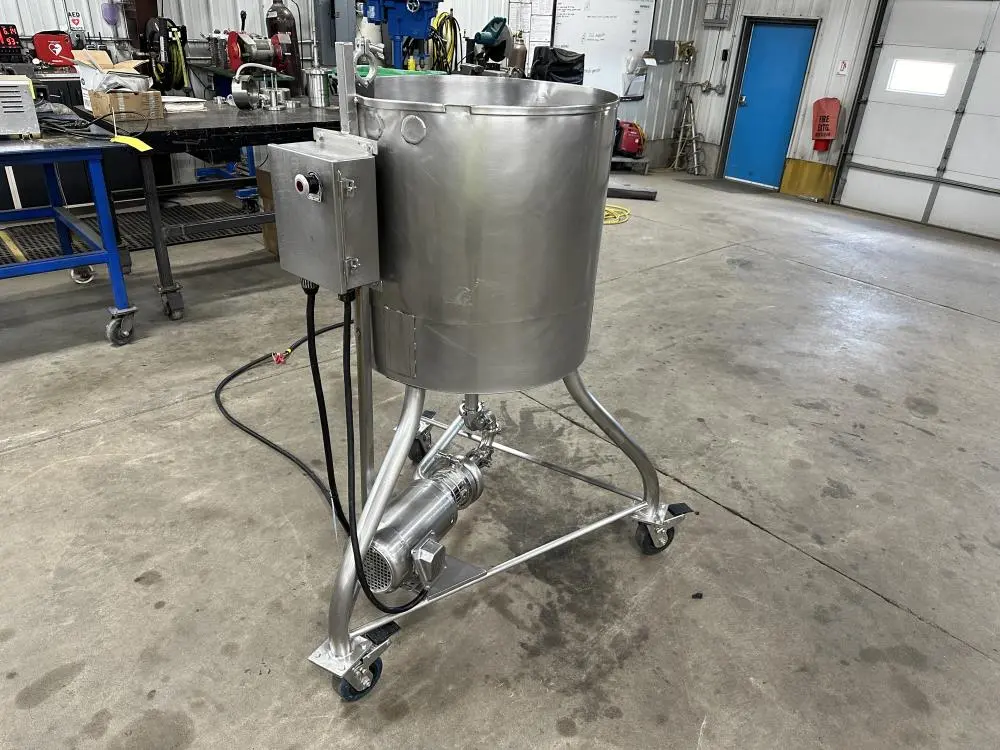 SS holding tank with pump