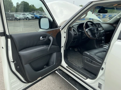USED 2016 INFINITI QX80