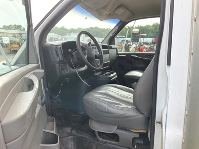 Used 2004 CHEVROLET EXPRESS Box trucks Michigan US | Miedema Asset Management Group #1301464
