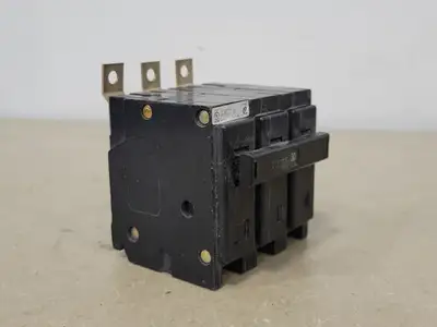 USED EATON QBHW3030H