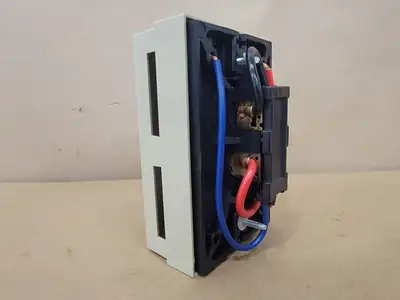 NEW HONEYWELL T651A 3026