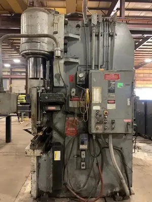 USED 1985 PACIFIC K400-16