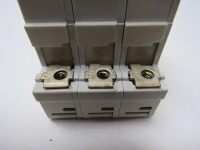 StotZ BBC S 183 K32A 32 Amp 3 Pole Circuit Breaker