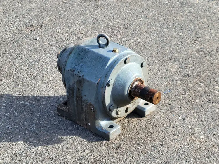Used SEW-EURODRIVE R702 Gearboxes British Columbia CA | Lenmark #268403