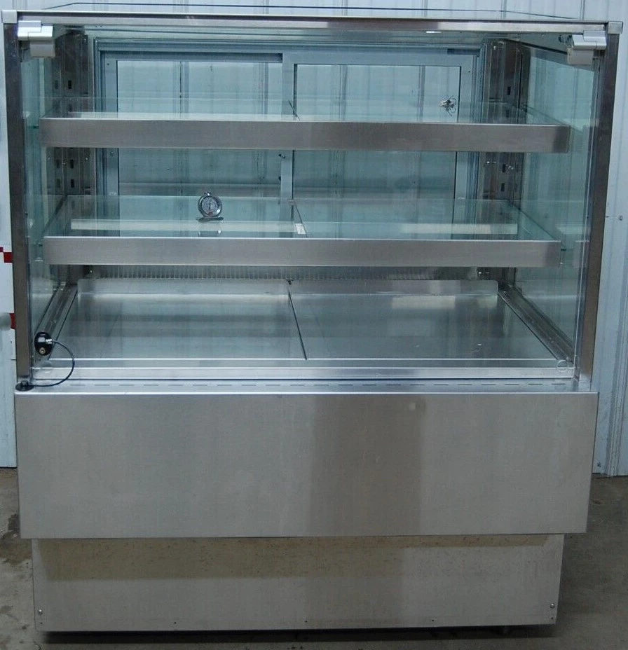 142-0896 Amtekco 4’ Self Contained Full Service Bakery Deli Cooler Case
