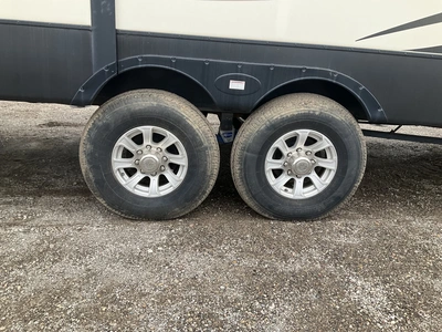 Used 2017 BIGHORN 39FL Campers, Caravans, Motorhomes Michigan US | Miedema Asset Management Group #1406910