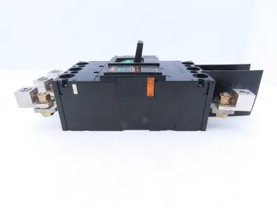 Fuji Electric EA403B Auto Circuit Breaker 300A 3P 690V BB3KEB-300