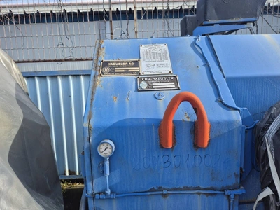 HAEUSLER 3-rolls Plate Bending Rolls (YOM / GO 1963 / 2003), in very good used condition, full working order, visible under power, POA