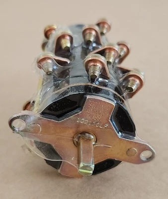 NEW ElectroSwitch 102110LF