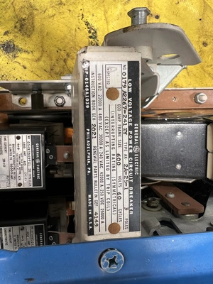General Electric 2A-25-1 General Electric AK-2A-25-1 600A Motor