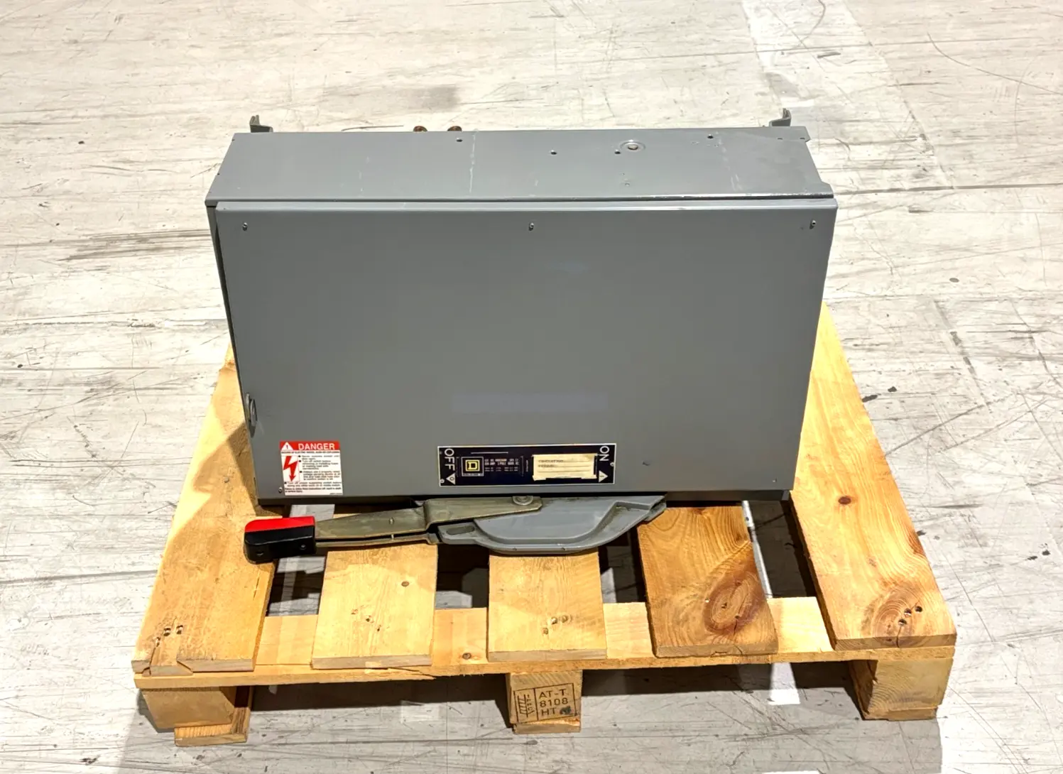 USED SQUARE D PANELBOARD SWITCH, 600A