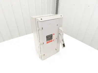 Eaton Cutler Hammer DH361FCK Fusible Disconnect Switch Non-Metallic 30A 600V 3P