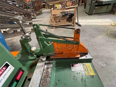 Used INDUSTRIAL WOODWORKING MACHINE UPCUT SAW Cross Cut Saws Colorado US | MachineryMax #1518881