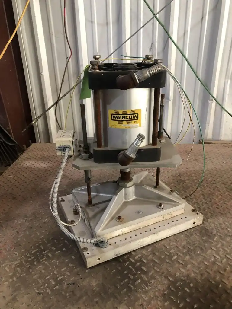 Waircom 200/100CPUB/FMS Pneumatic Press 150PSI 50°C 11″ X 14″