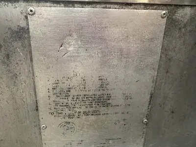 Used HENNY PENNY PRESSURE FRYER 600 NATURAL GAS Cookers / Coolers / Fryers Florida US | BAM Discount Restaurant Equipment #1312062