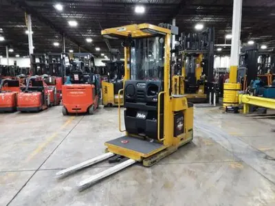 USED 2020 YALE OS030