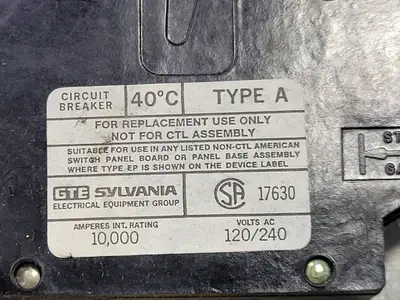 15 Amp, 2 Pole, 120/240 volts Circuit Breaker KW-619