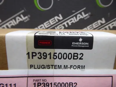 Fisher 1P3915000B2 Plug/Stem M-Form New NIB