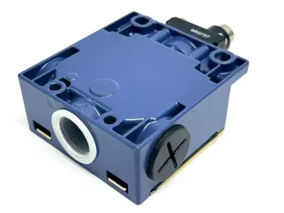 XCK-M ZCK-M1H7 ZCK-D01 | Telemecanique  Limit Switch Assembly 3A 240V - New – Open box
