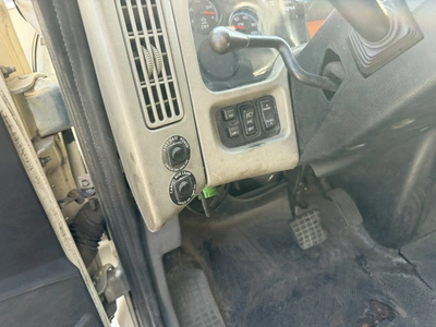 Used 2017 INTERNATIONAL 4300 SBA4X2 Box trucks Indiana US | Miedema Asset Management Group #1414687