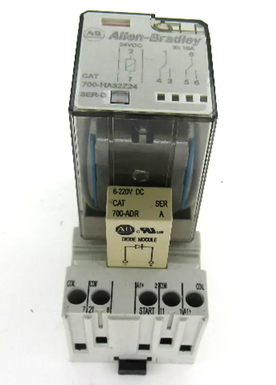Used ALLEN BRADLEY 700-HA32Z24 / 700-HN204 Relays & Switches Kentucky US | Industrial Parts R Us Inc. #356629
