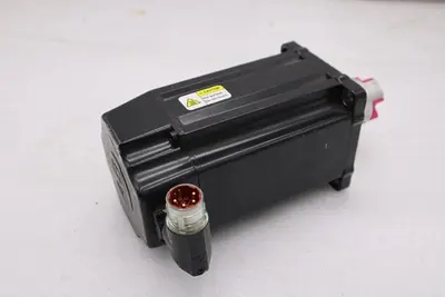 NEW OPEN BOX ALLEN BRADLEY AB  VPL-B1153E-CK12AA Servo Motor  STOCK GF123