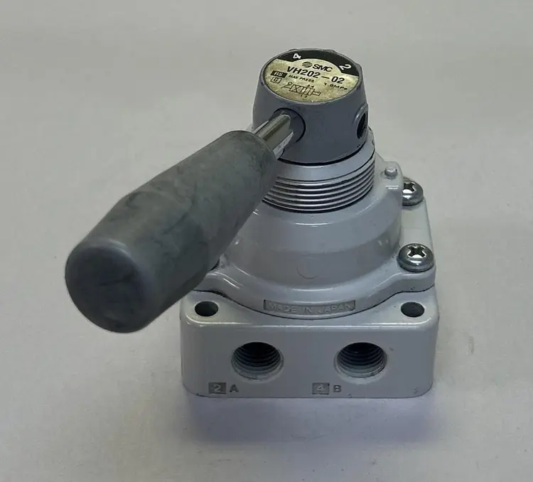 Used SMC VH202-02 Pump & Valve Parts Ohio US | Surplus Asset Holdings #1239581