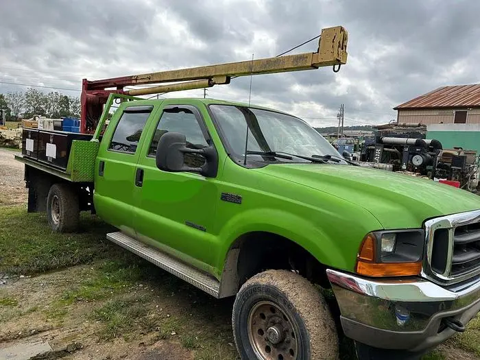 Used CYCLONE UTILITY HOIST MODEL 40 FLEET MASTER PUMP AND WELL SERVICE RIG Service & Utility Trucks Pennsylvania US | East West Machinery & Drilling #1417293