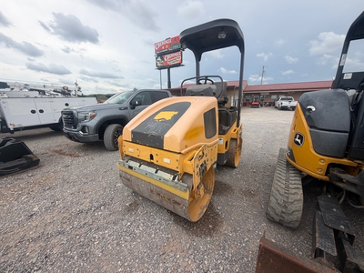 Used 2016 VOLVO DD25B Tandem Rollers Oklahoma US | OT Truck & Tractor Sales #1383878