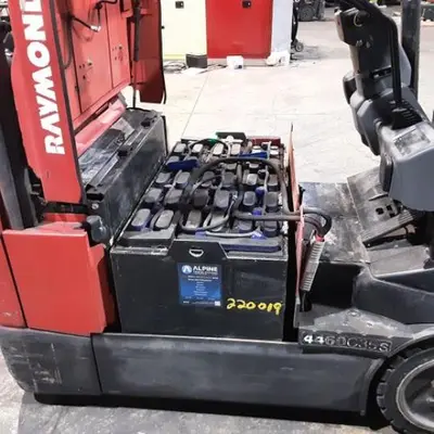 USED 2019 RAYMOND 4460C35S