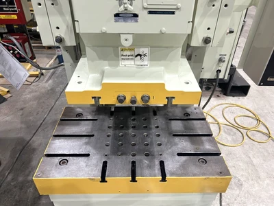 USED 1987 KOMATSU PRESSES KOMATSU OBS80-3 PRESS