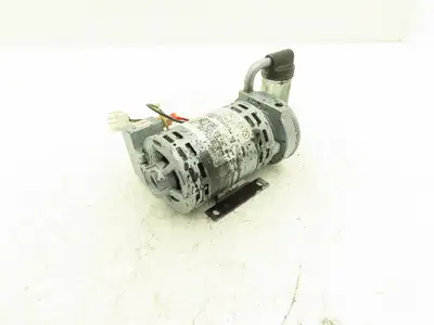 Gast 0532-104A-G621X Motor Mounted Rotary Vane Vacuum Pump 0.6 CFM 15 PSI 115V